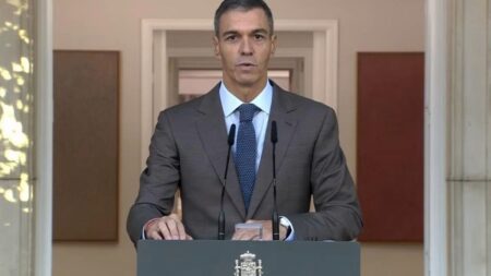 Sánchez avança les eleccions generals al 29 de novembre