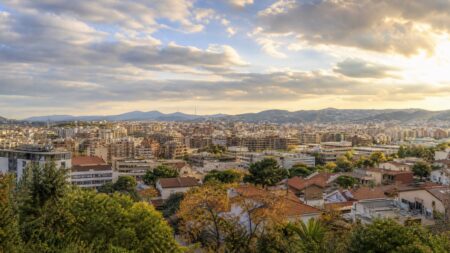El temps a Esplugues: ruixats dijous i cap de setmana més estable