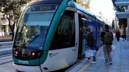 El tramvia no unirà Barcelona i Esplugues del 10 al 12 d’octubre
